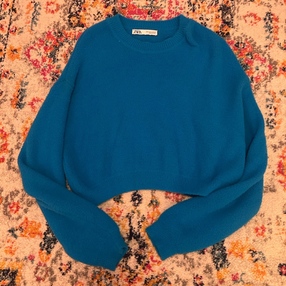 Zara women’s bright blue sweater in S